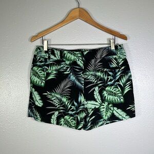 Cynthia Rowley Tropical Leaf Print Shorts 10 | Resort Vacation summer casual